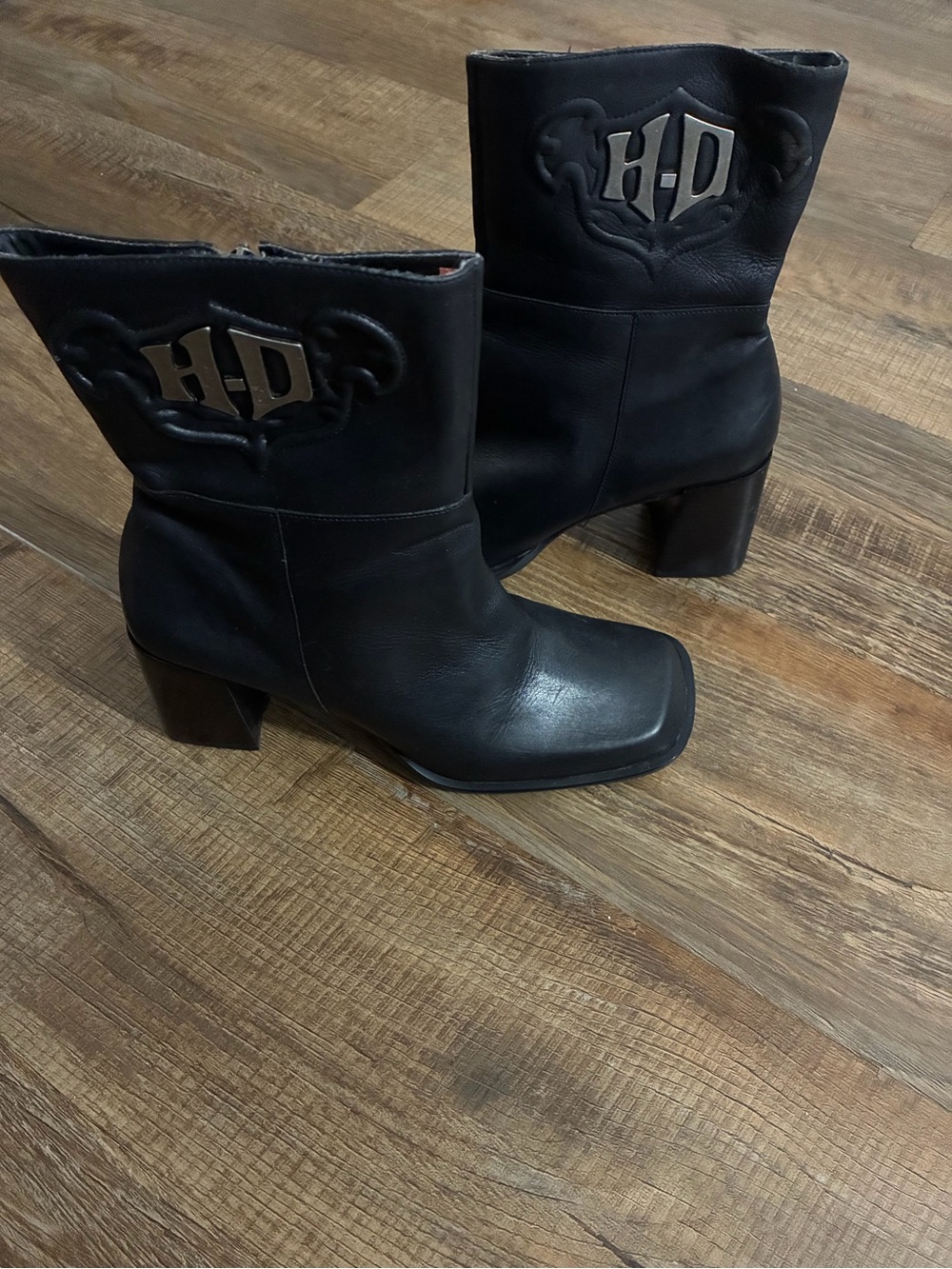Harley-Davidson Black Leather Mid-Calf Block Heel Boots